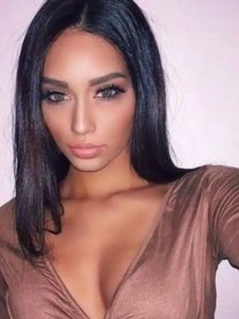 Mia Moon Biography: Wiki, Age, Career, Height, Weight, Husband, Net Worth & More